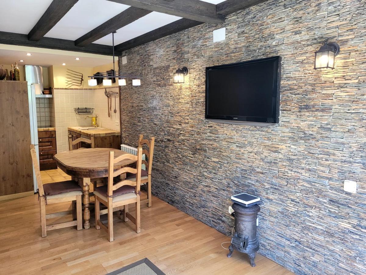Vielha Centro Apartamento Eraval Appartement Buitenkant foto
